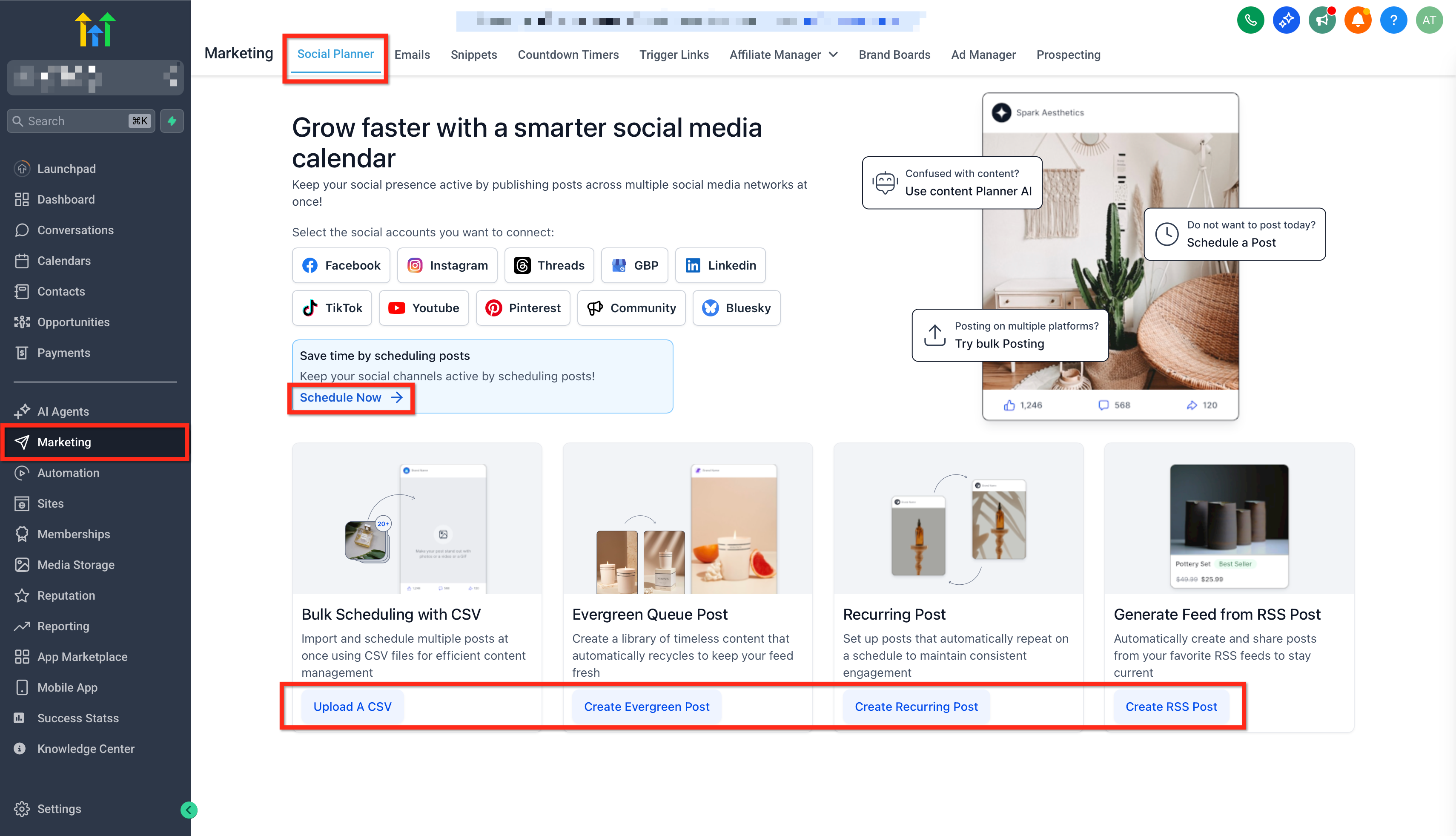 Social Planner welcome screen showing social platforms and content-planning options.